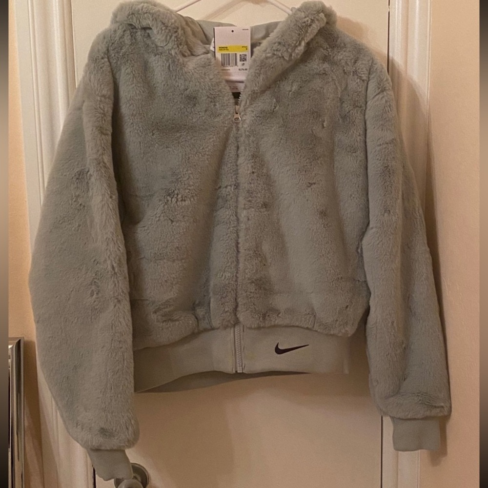 Nike women light blue Essentials Fur Jacket S